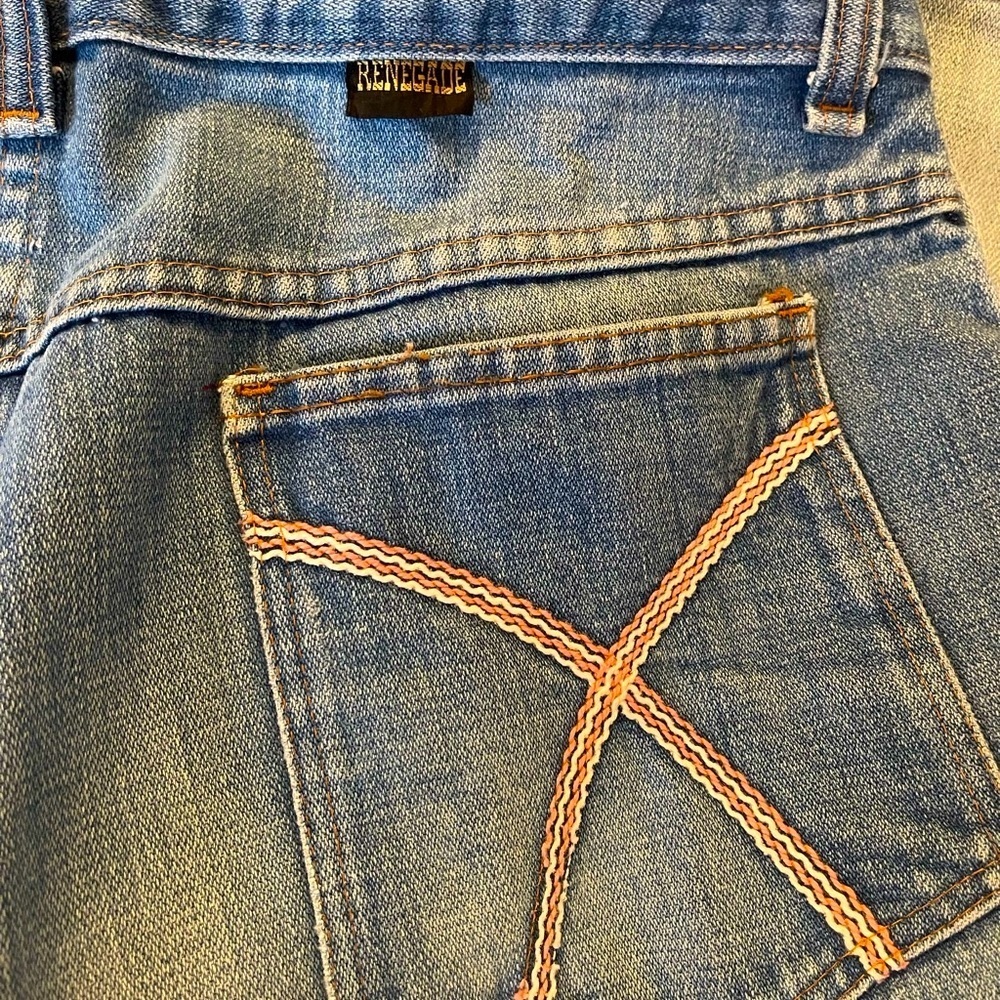 NWT Urban Outfitters Size 8 Remade Renegade Brand Wide Flare Blue Denim Jeans - Picture 8 of 8